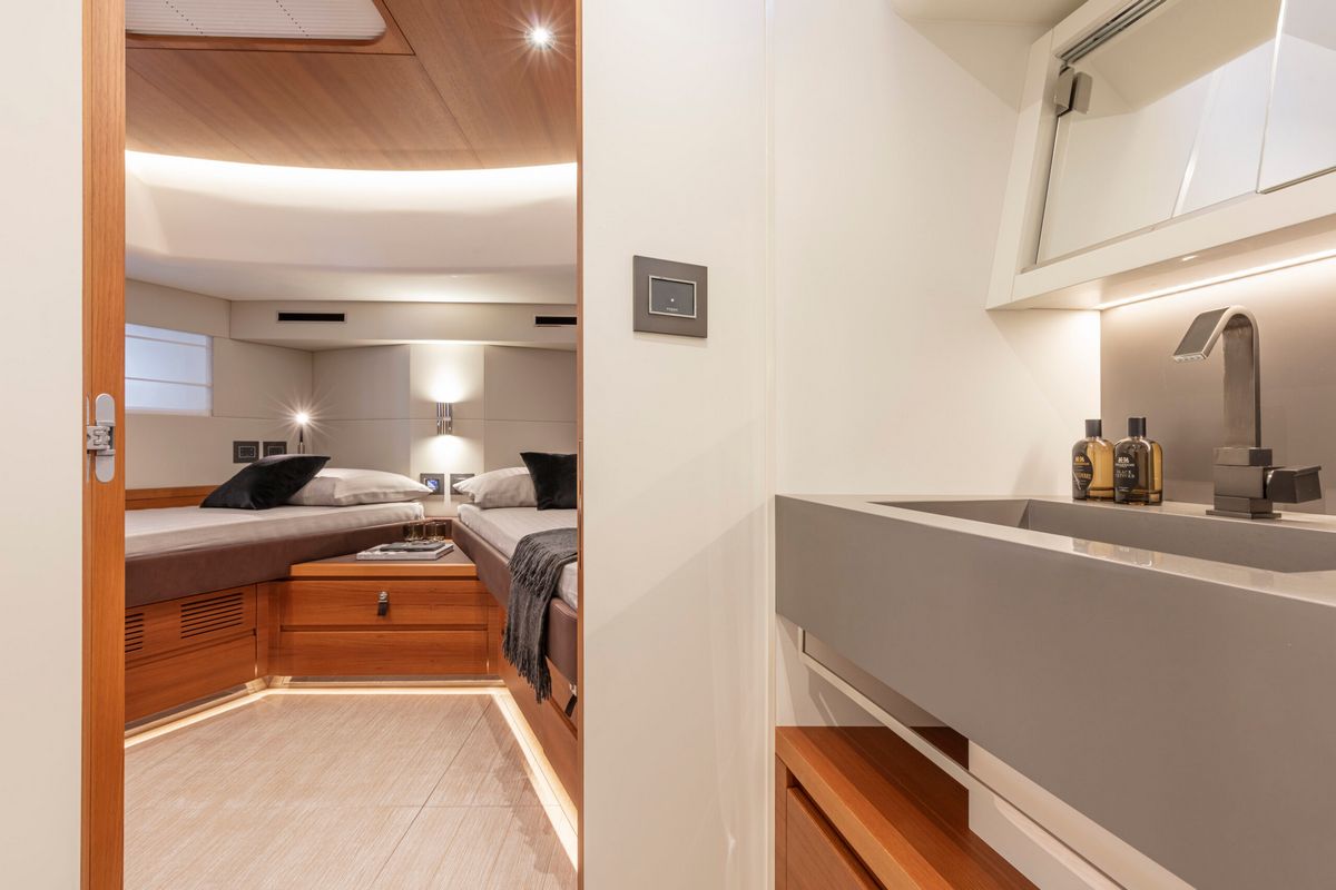PARDO ENDURANCE 60 yacht