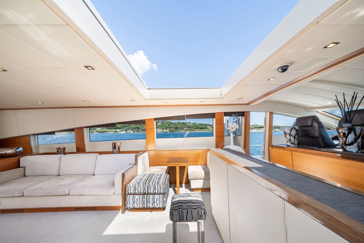 ECLAT yacht