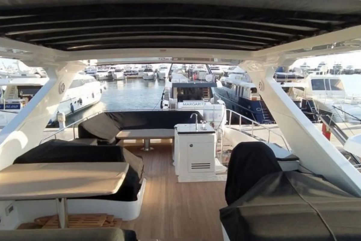 ST. ANNA yacht
