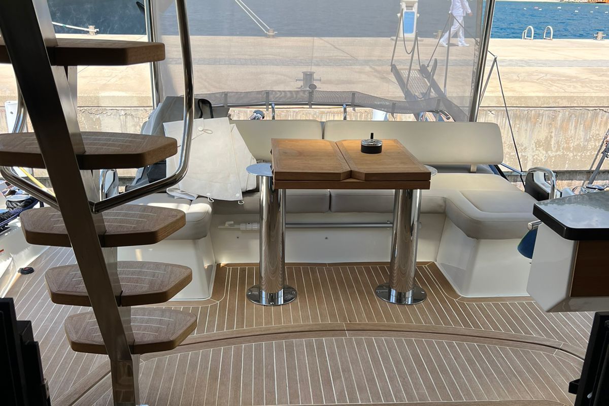 CRANCHI SIXTY 6 FLY yacht