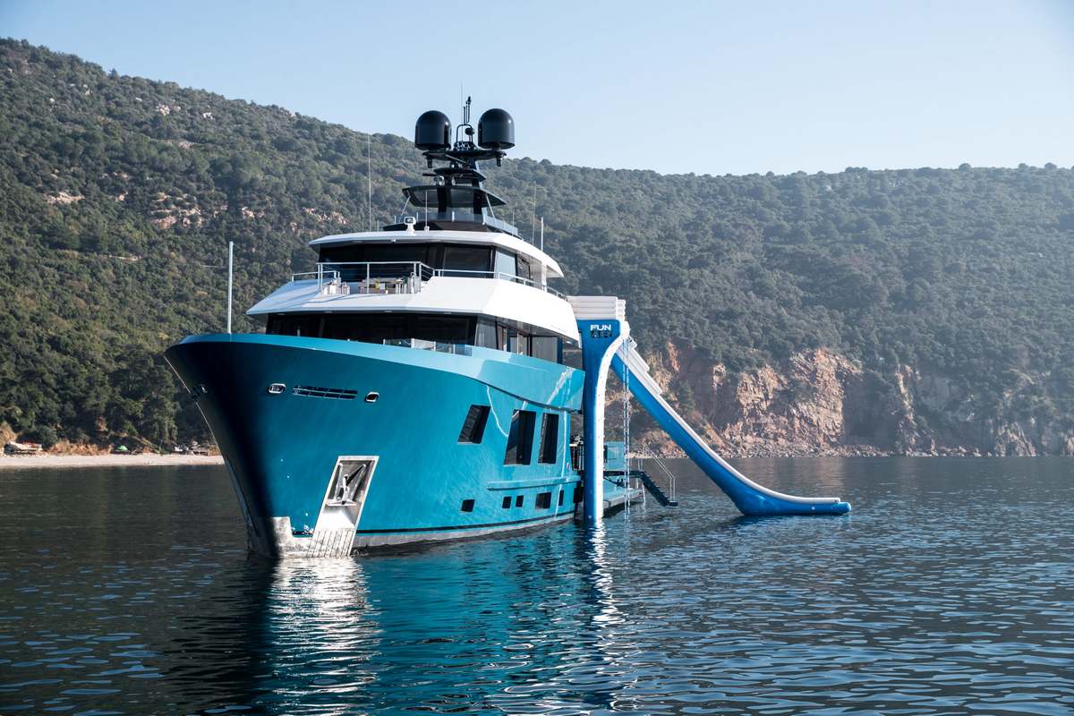 KING BENJI yacht