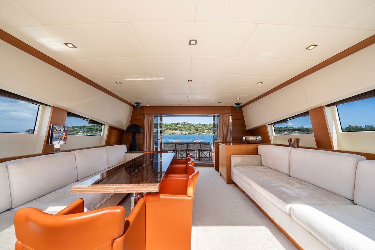 ECLAT yacht