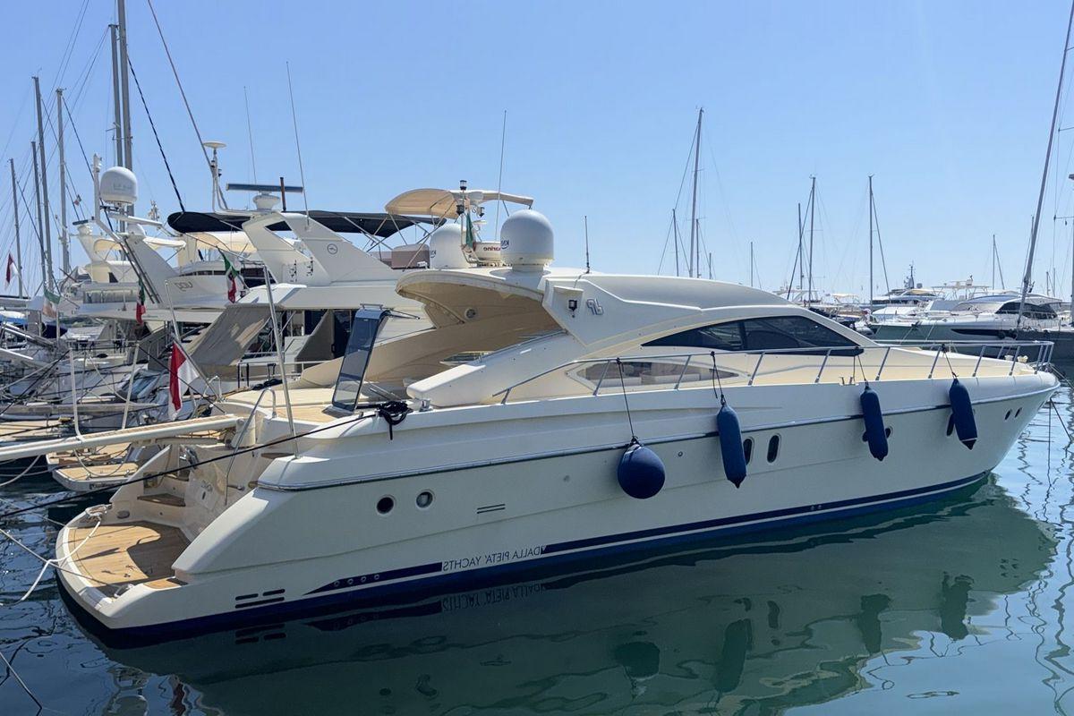 DALLA PIETA 58 HT yacht