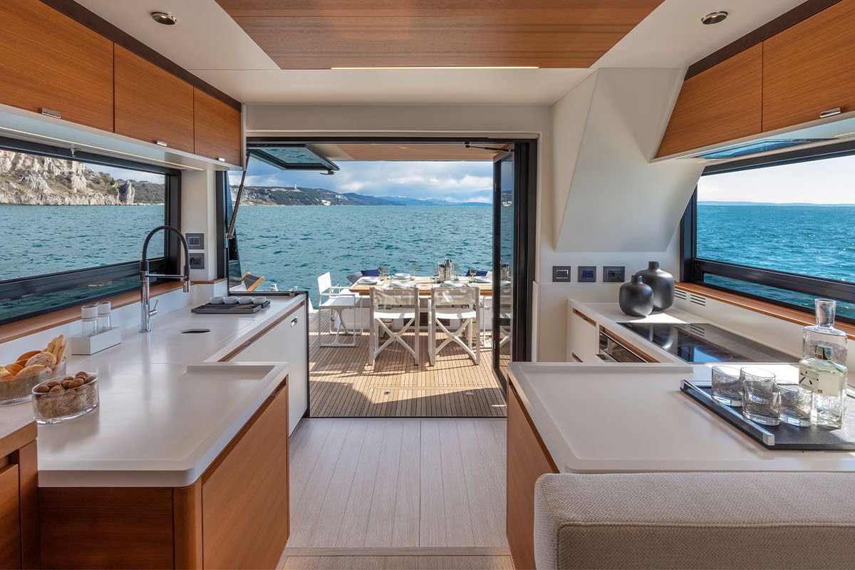 PARDO ENDURANCE 60 yacht