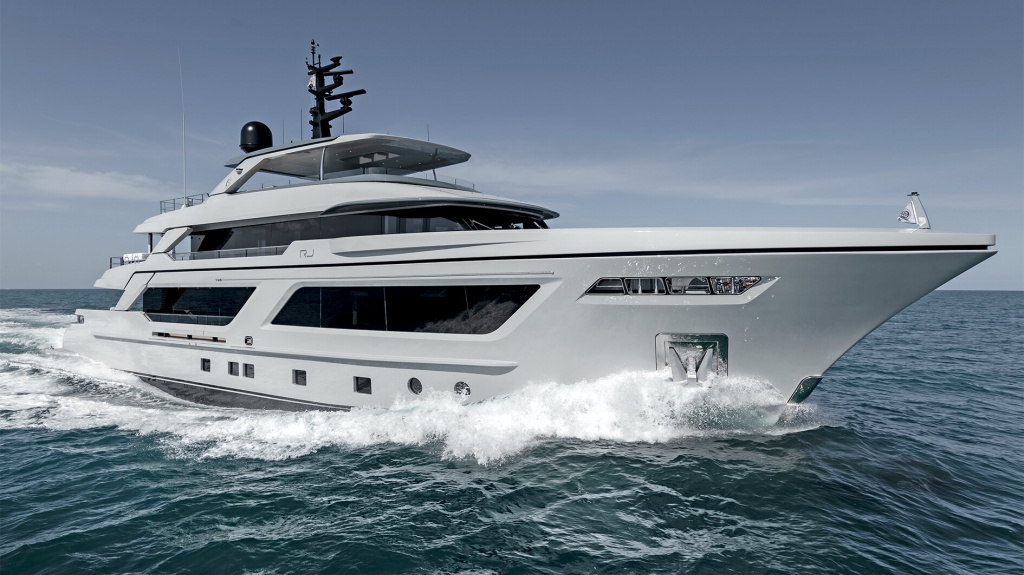 RJ 130 CANTIERE DELLE MARCHE.jpg RJ 130 CANTIERE DELLE MARCHE.jpg