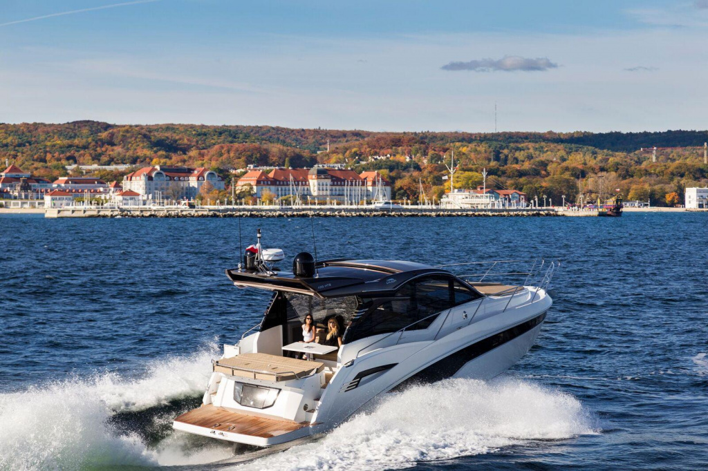 Meet brand new GALEON 425 HTS!.jpg Meet brand new GALEON 425 HTS!.jpg