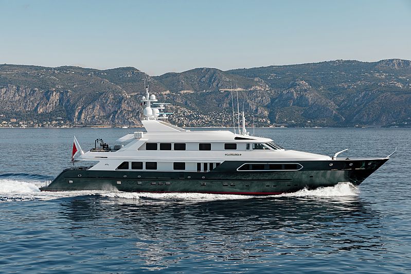 Sierra 2 Yacht.jpg Sierra 2 Yacht.jpg