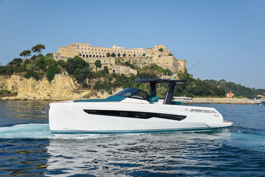 Fiart 39 Seawalker.jpg Fiart 39 Seawalker.jpg