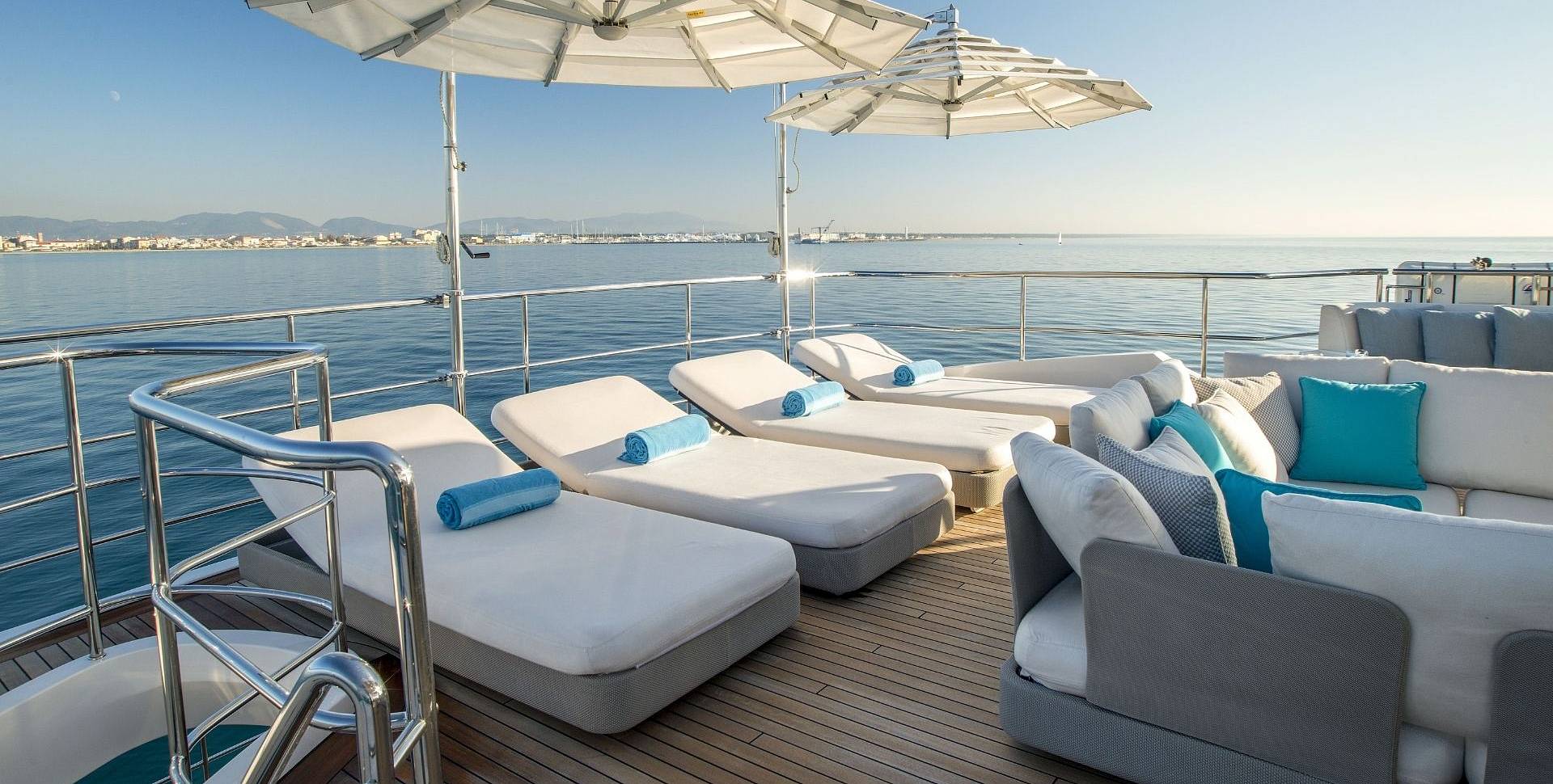 NELA yacht