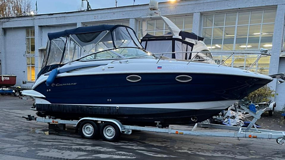 Crownline 260 CR yacht