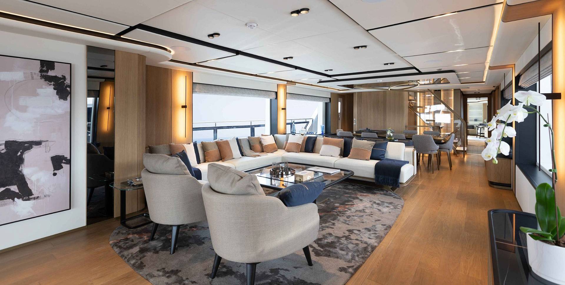Majesty 111 yacht