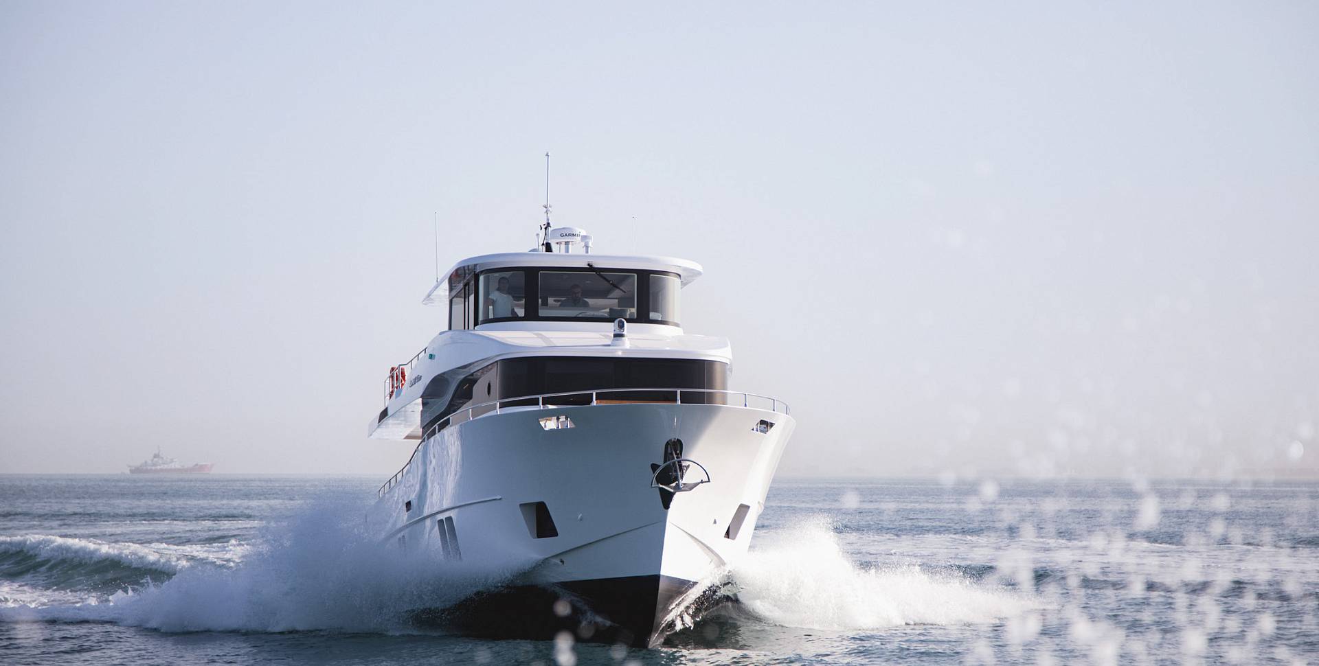 Nomad 70 SUV yacht