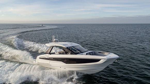 GALEON 325 GTO yacht