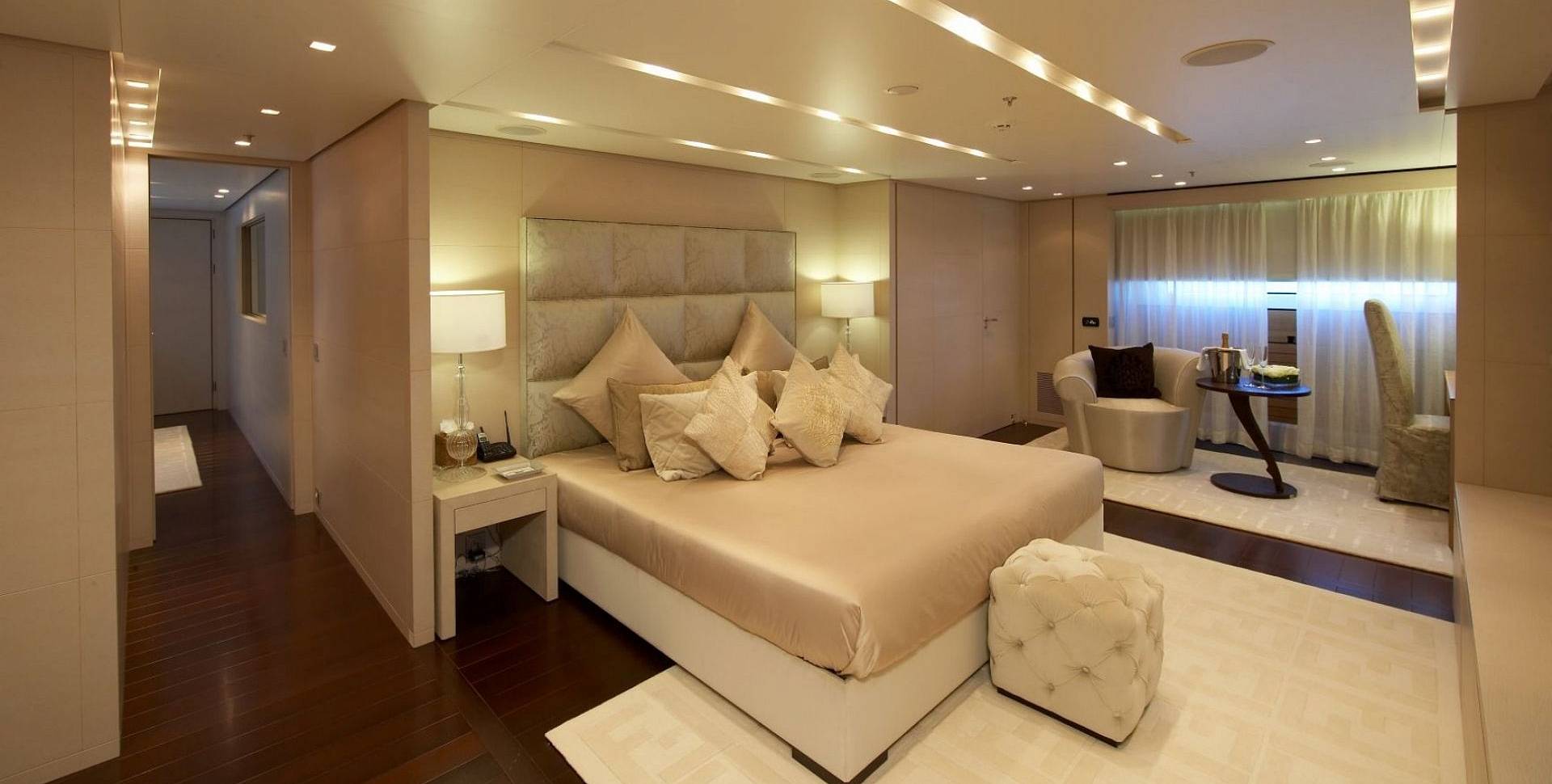 BURKUT yacht