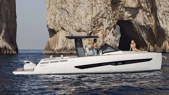 Fiart Seawalker 35 yacht