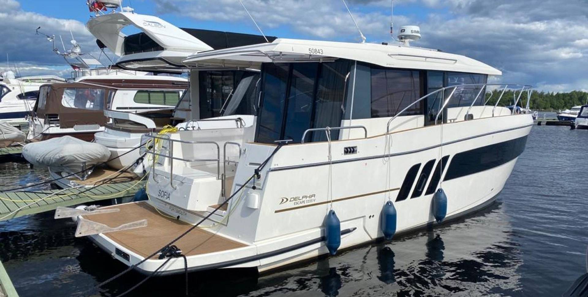 Escape 1155 Voyage yacht