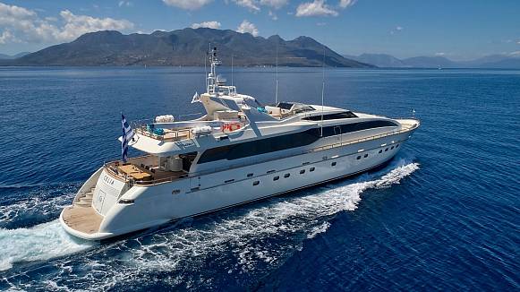 CELIA yacht