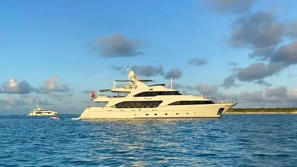 PAPAITO yacht