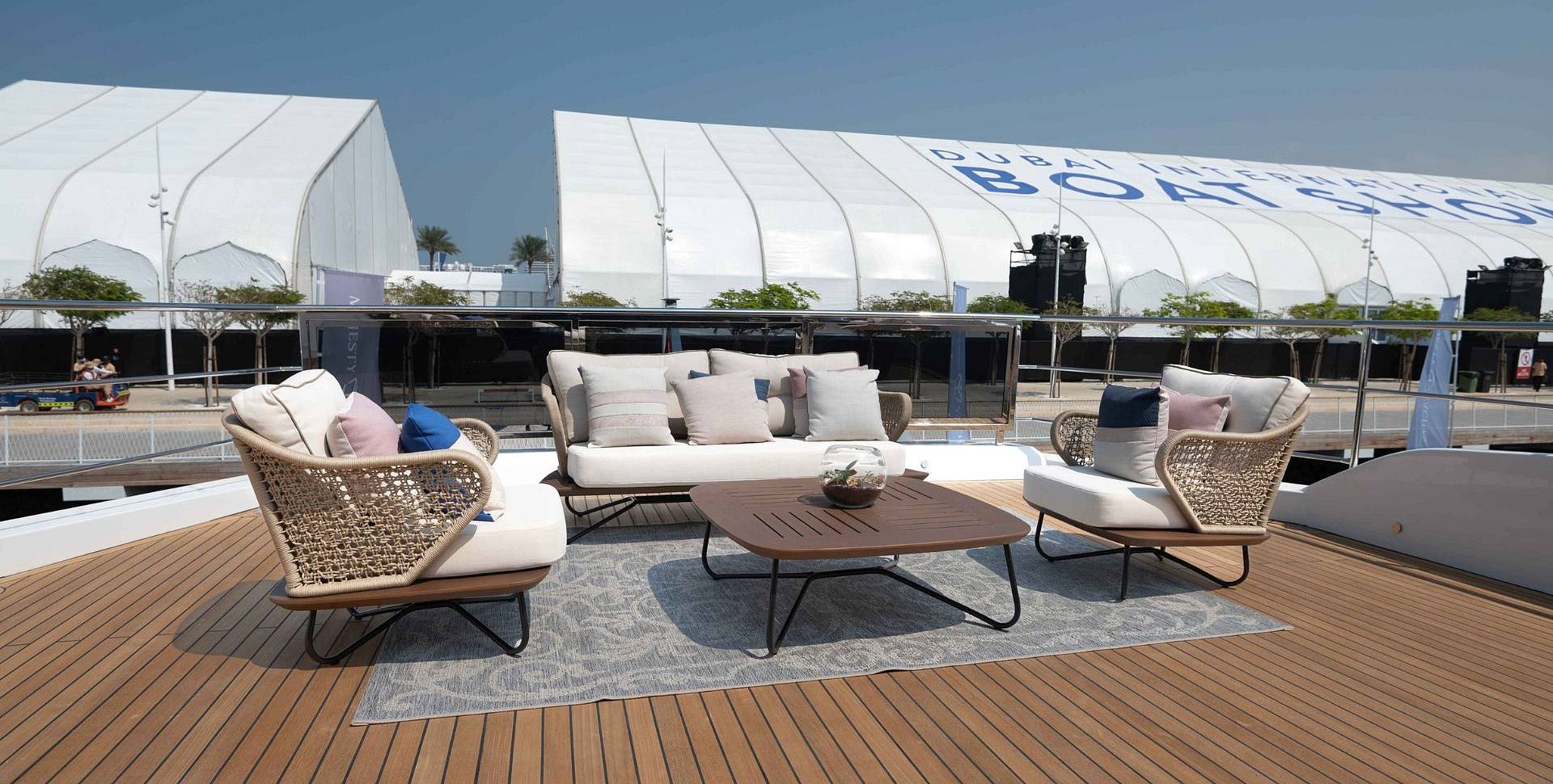 Majesty 111 yacht