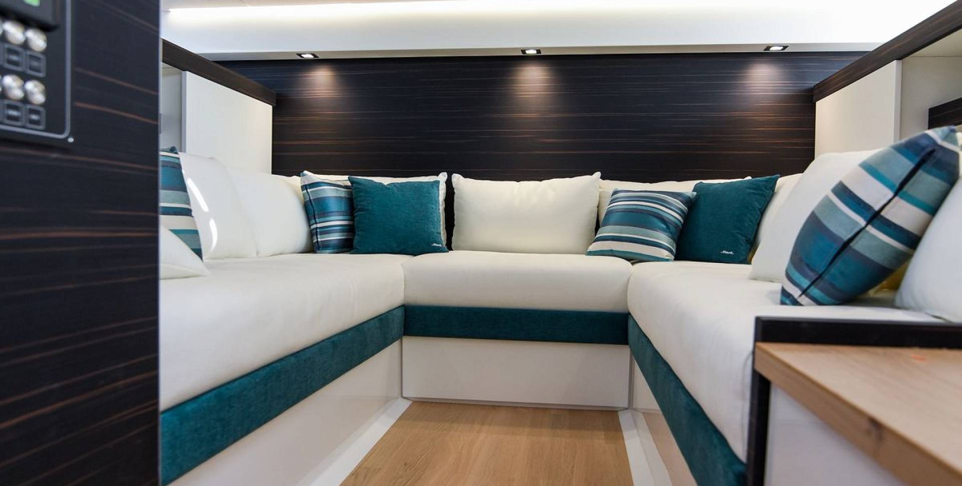 Fiart 39 Seawalker yacht