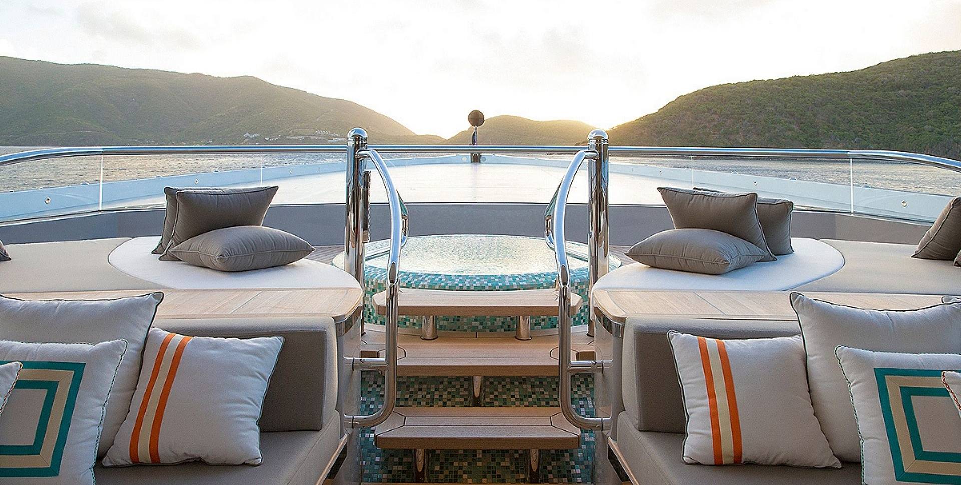 WHISPER yacht