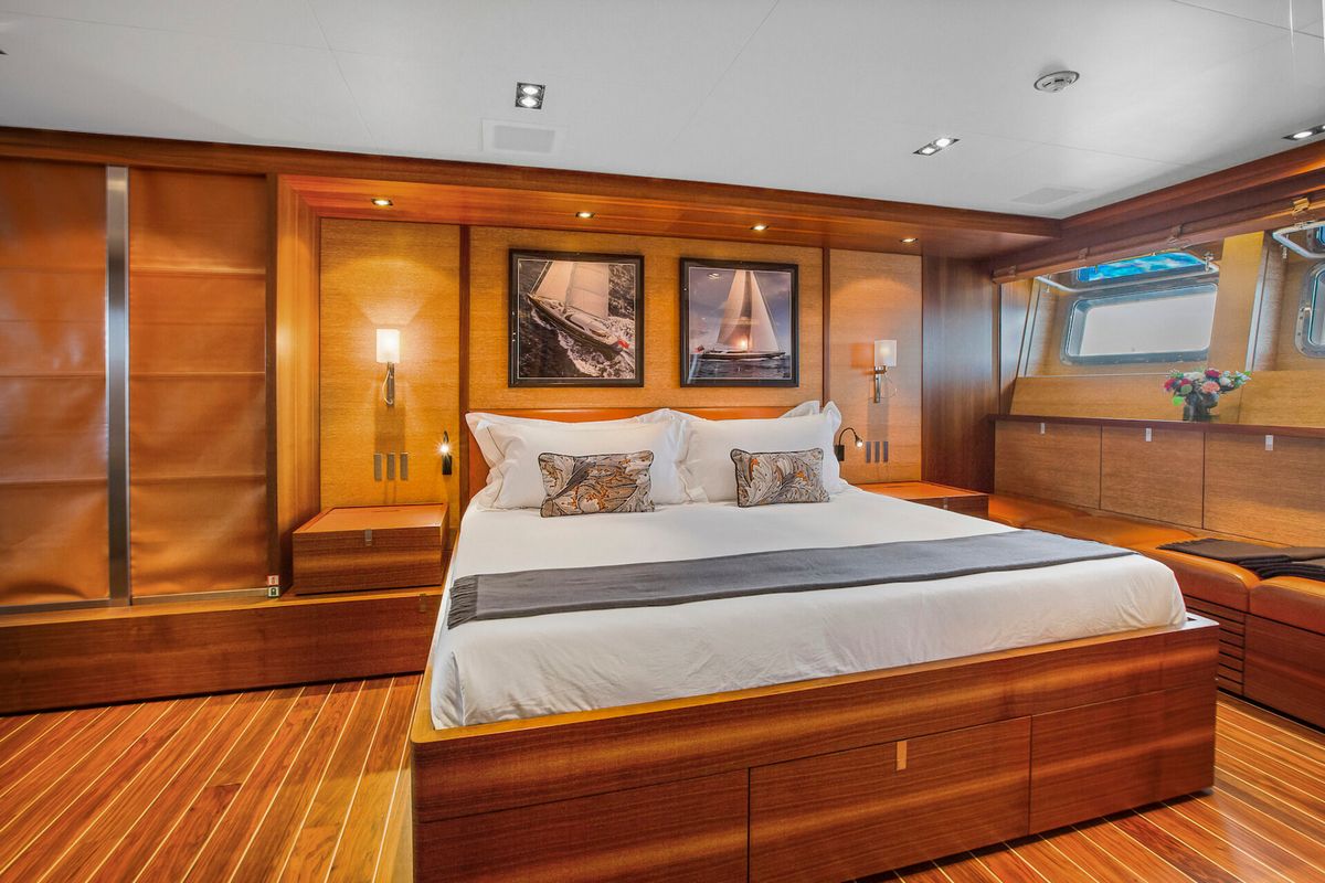 STATE OF GRACE yacht