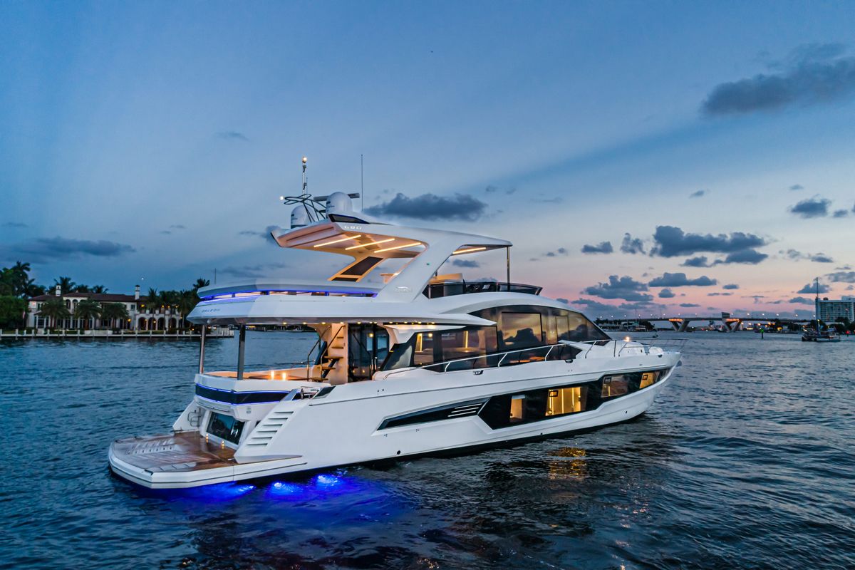 Galeon 680 FLY yacht