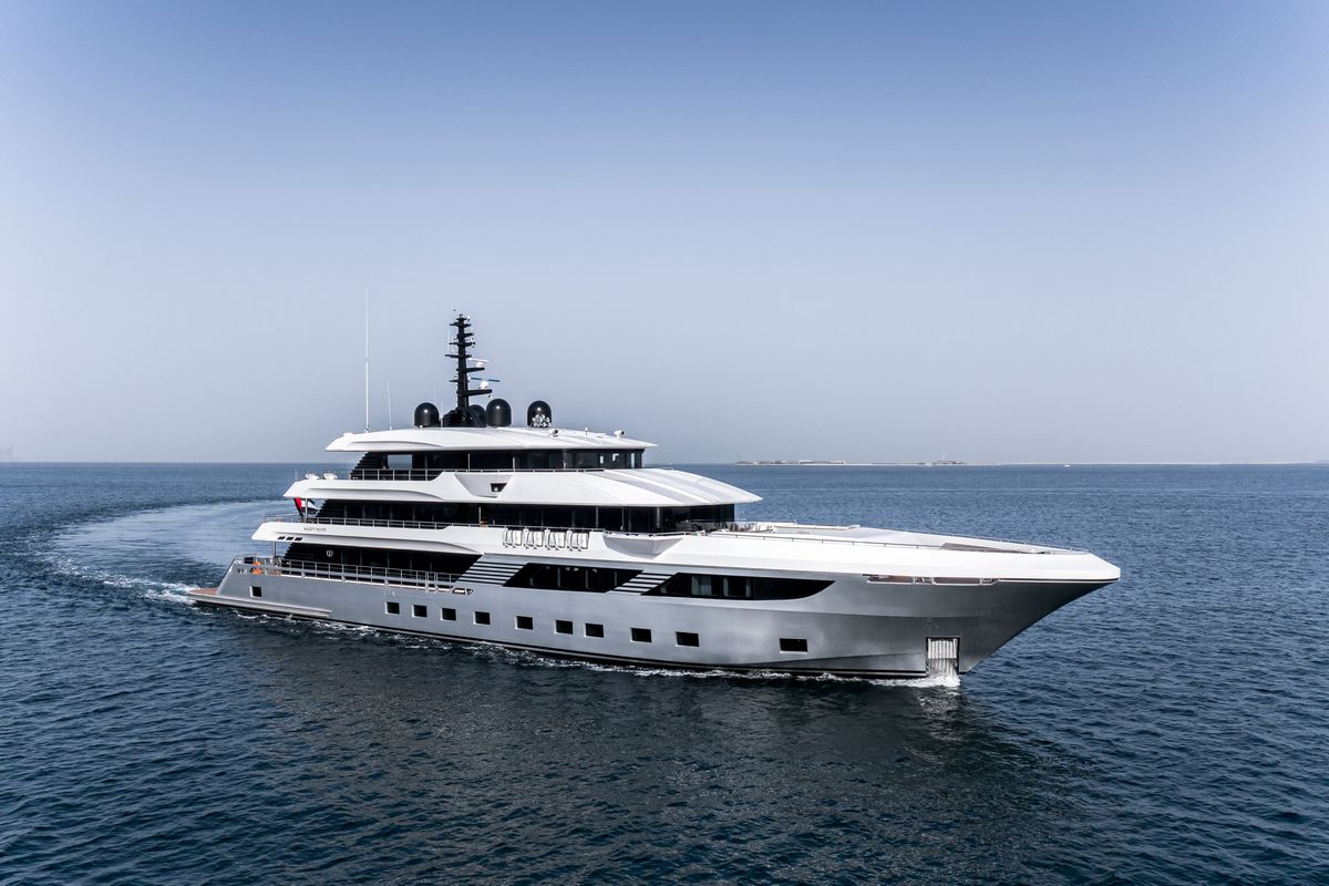 MAJESTY 175 yacht