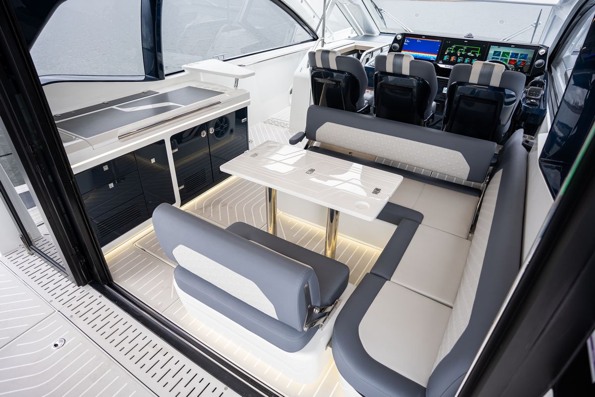 GALEON 435 GTI yacht