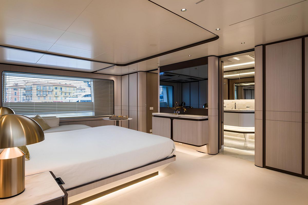 PERLA BIANCA yacht