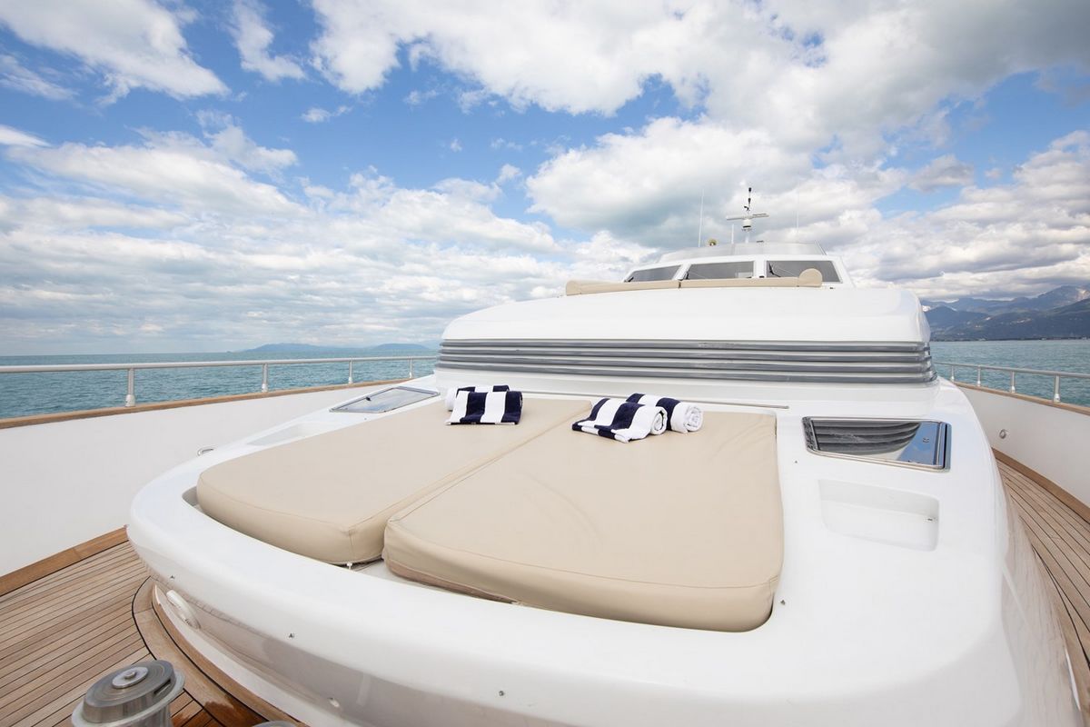 BABY BOSS yacht