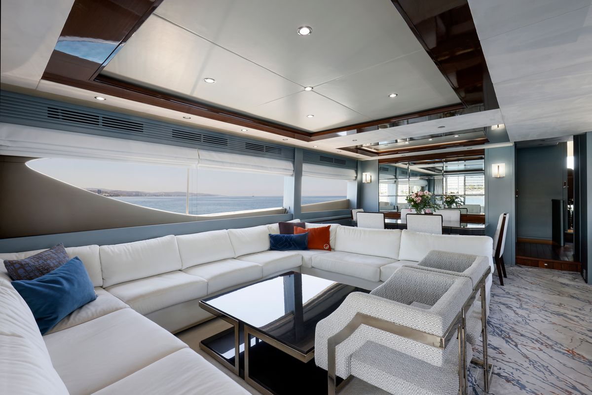 PRINCESS 85 yacht