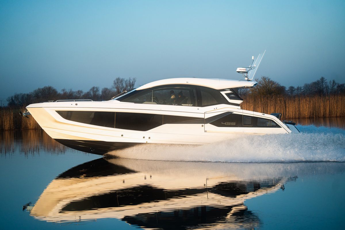GALEON 435 GTI yacht