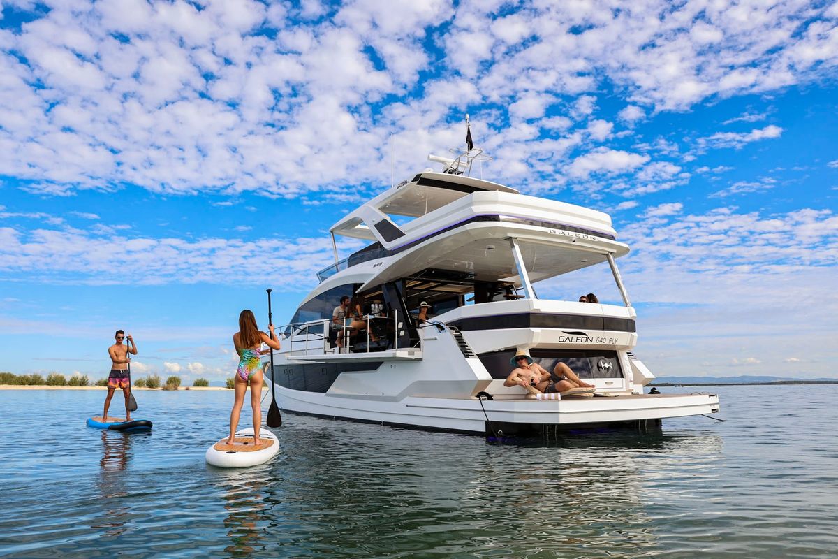 GALEON 640 FLY yacht