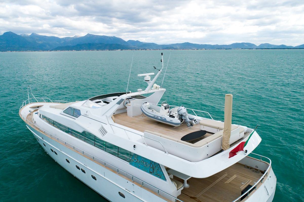BABY BOSS yacht