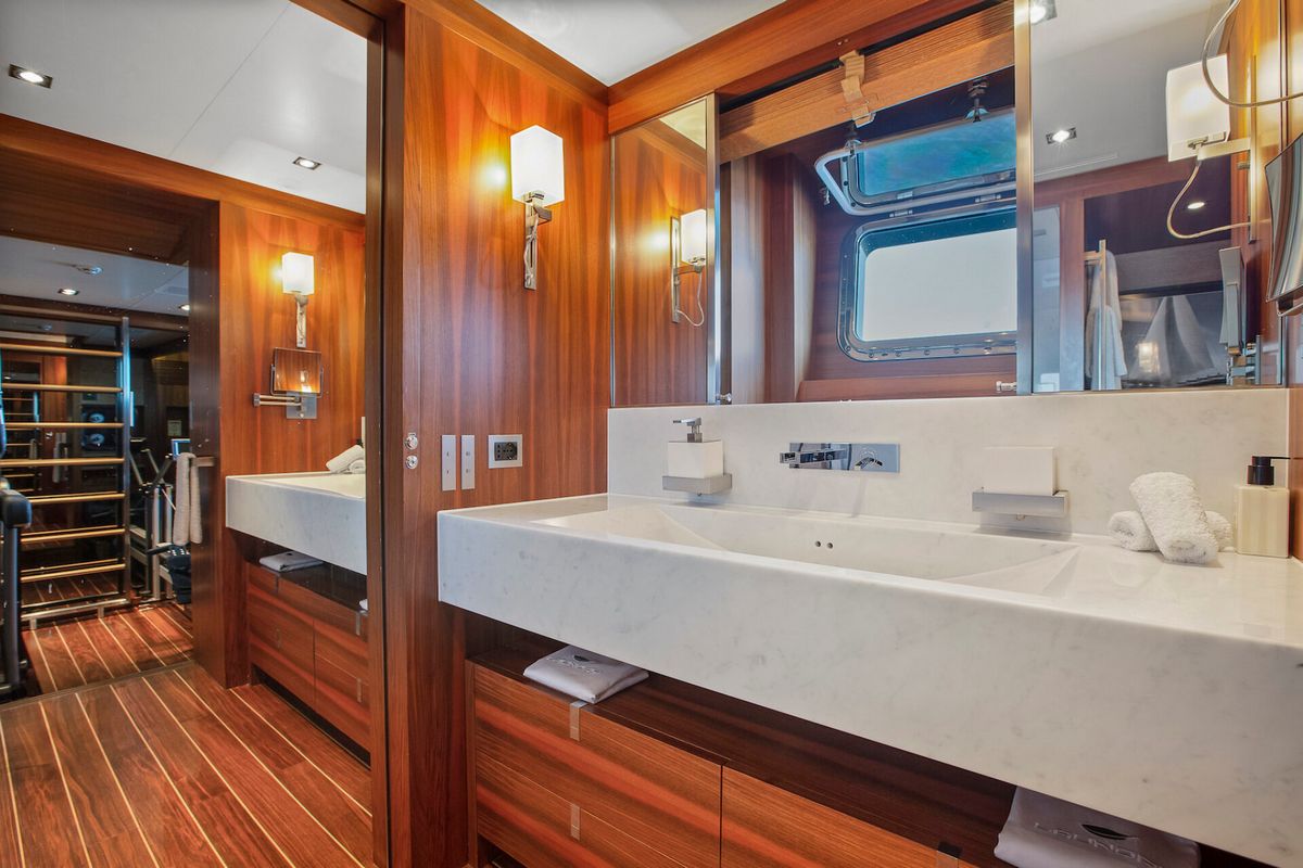 STATE OF GRACE yacht