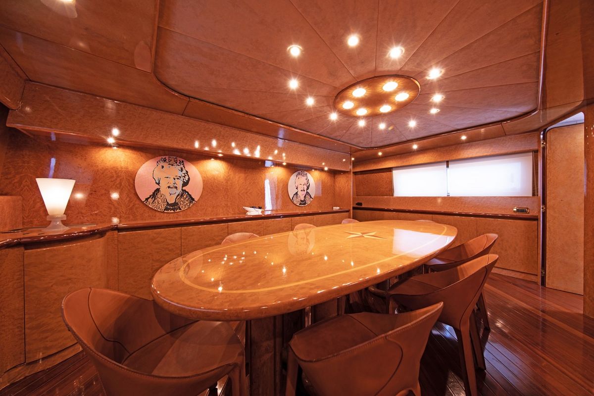 BABY BOSS yacht