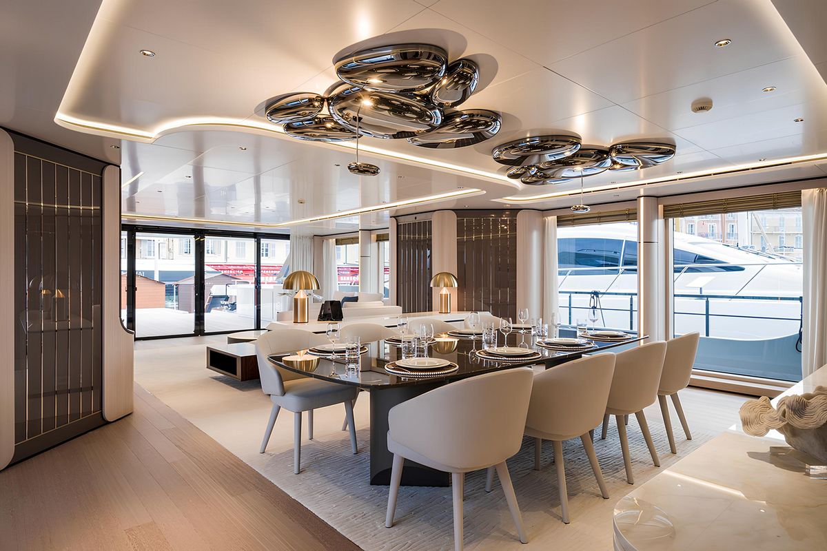 PERLA BIANCA yacht