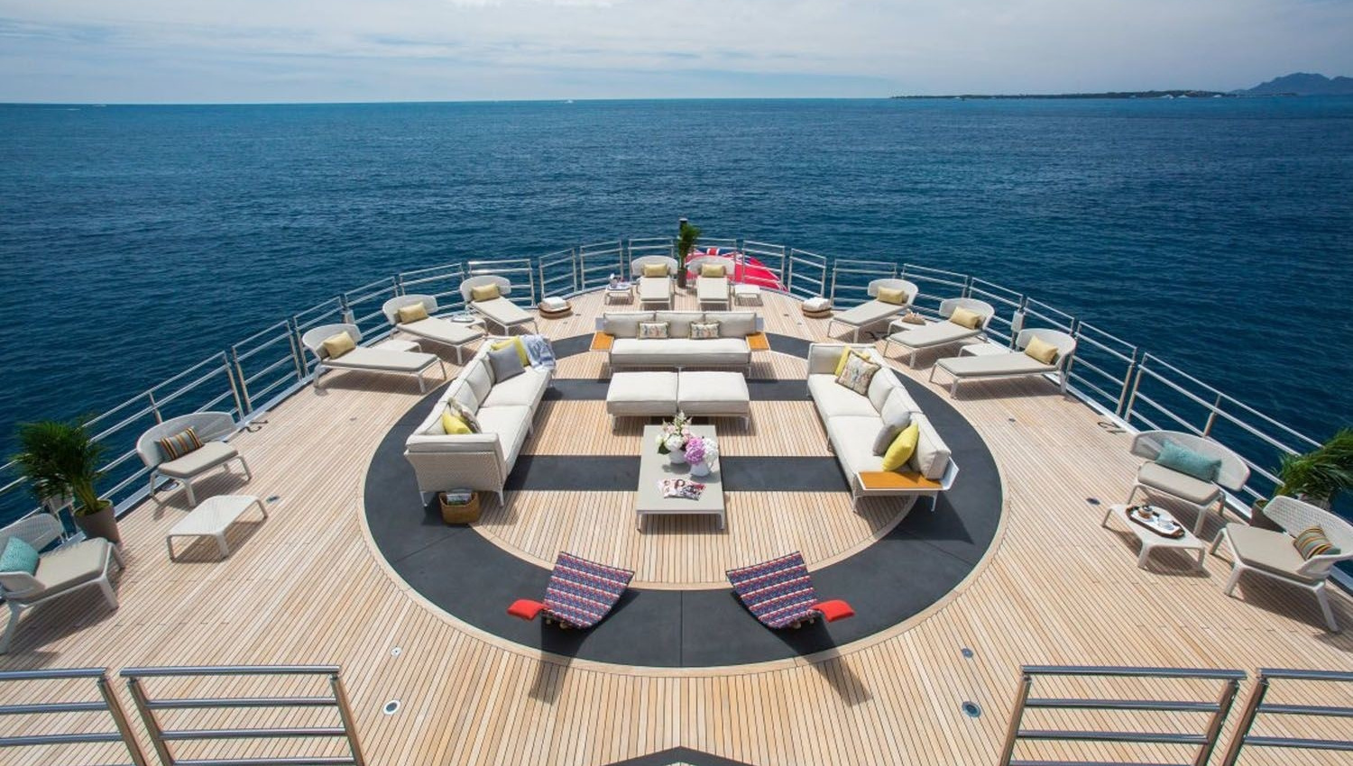 NAIA yacht