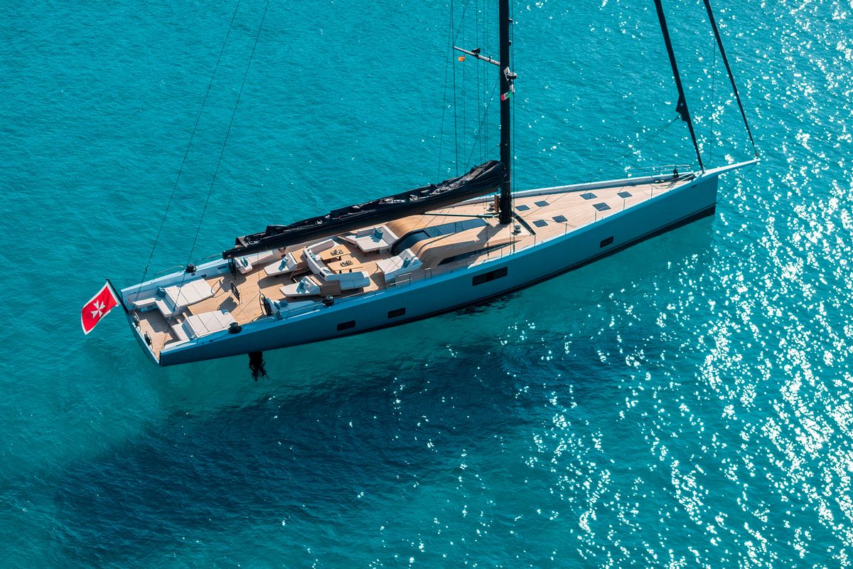 WALLYWIND 110 yacht
