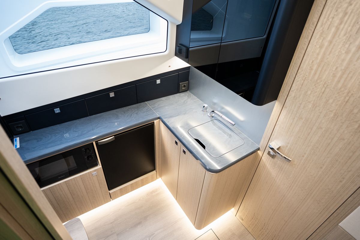 GALEON 435 GTI yacht