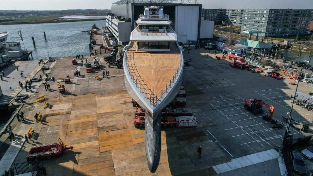 Steven Spielberg's New Mega-Yacht 109m Seven Seas