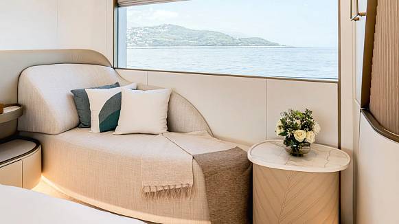 MAJESTY 100 TERRACE yacht
