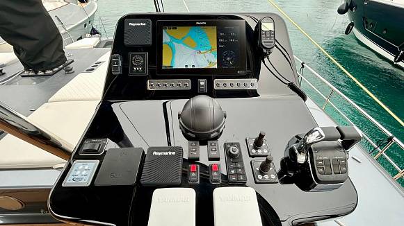 SUNREEF 50 SAILING yacht