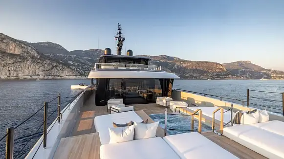 VIRTUOSITY yacht