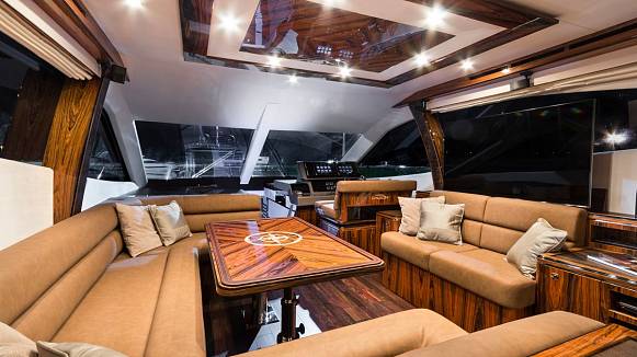 GALEON 550 FLY yacht