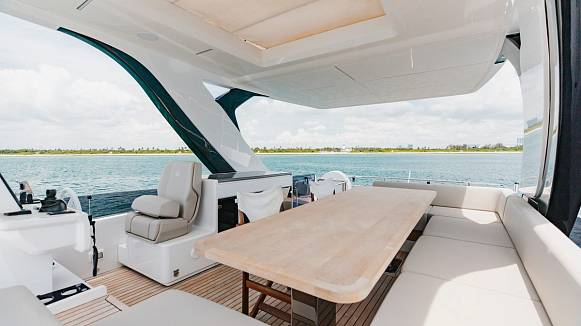 KATRIN I yacht