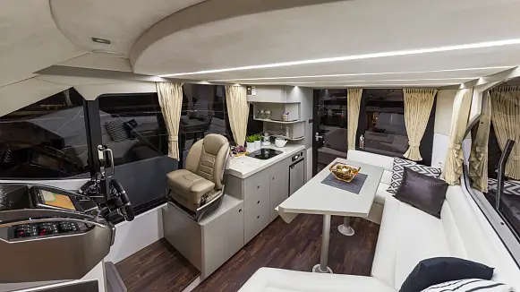 GALEON 360 FLY yacht