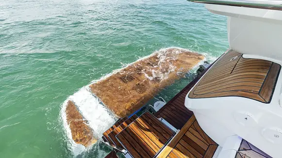 GALEON 450 HTC yacht