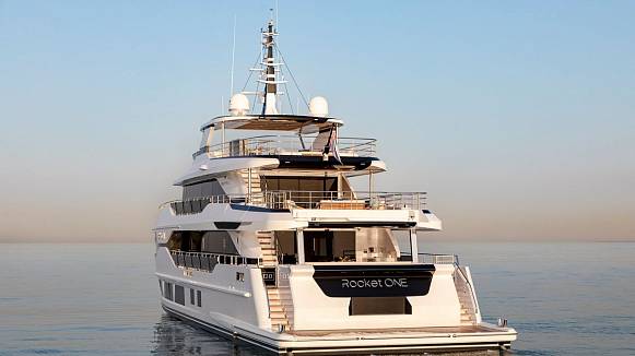 MAJESTY 120 yacht